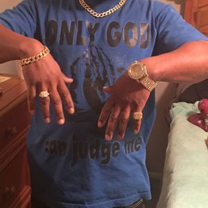 Meet your Posher, Pj